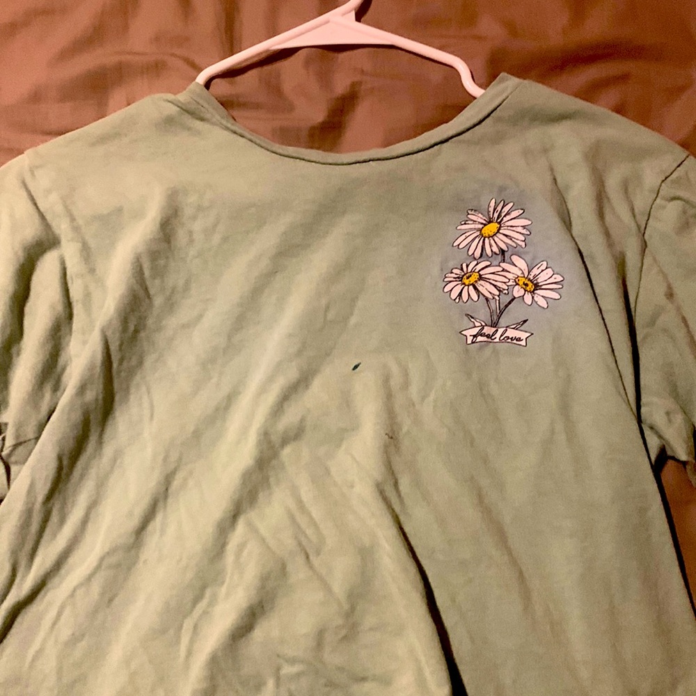 Thrifted graphic crop top